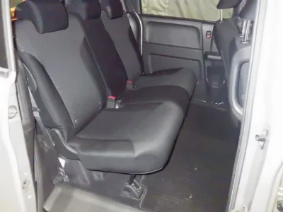 Honda Freed Spike
