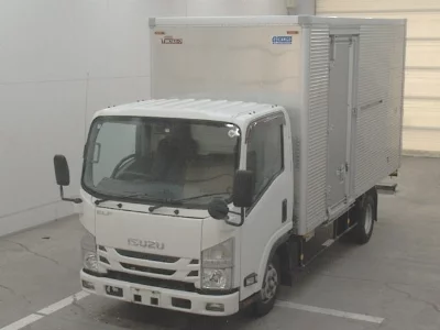 Isuzu Elf