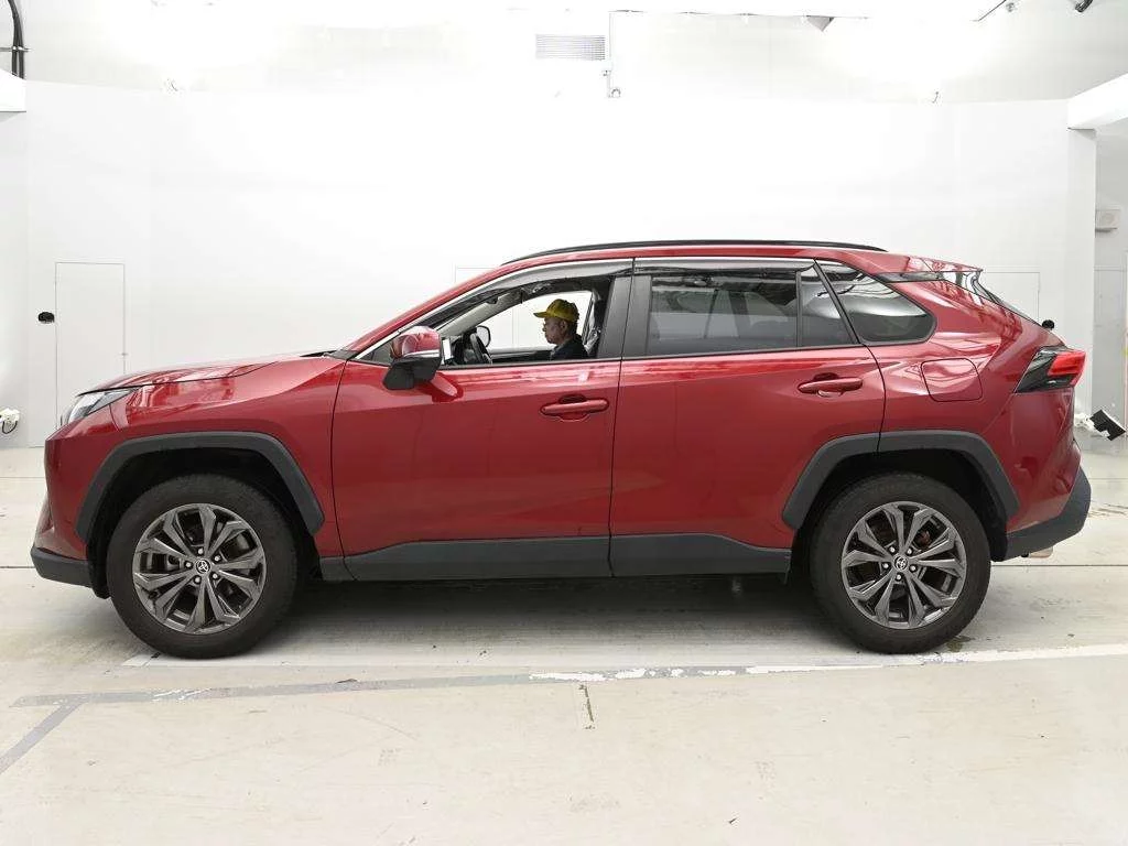 Toyota RAV4  с аукциона в Японии