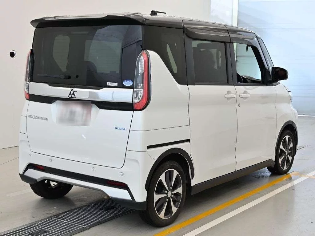 Mitsubishi eK X Space  с аукциона в Японии