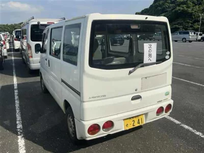 Mitsubishi Minicab