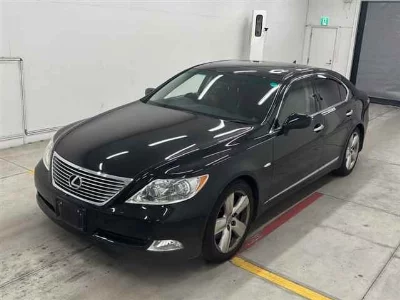 Lexus LS460L