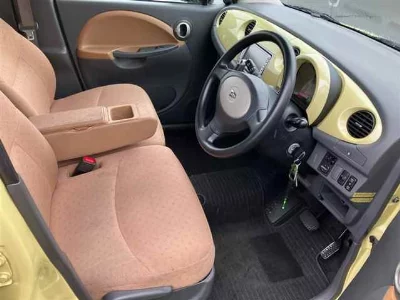 Daihatsu Move Latte