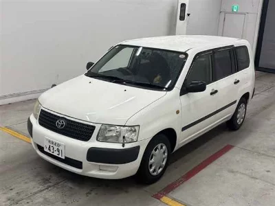 TOYOTA SUCCEED VAN