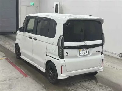 HONDA N BOX CUSTOM