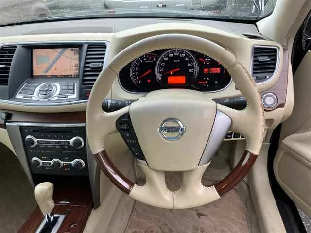 Nissan Teana  с аукциона в Японии