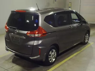 Honda FREED + HYBRID