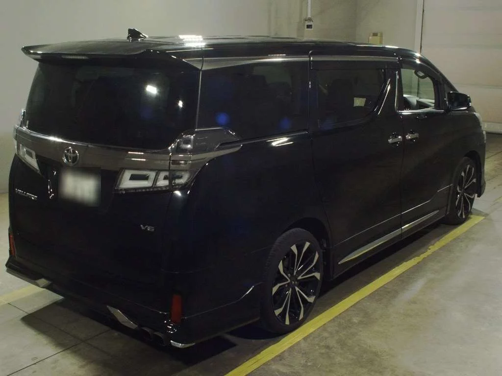 Toyota Vellfire  с аукциона в Японии