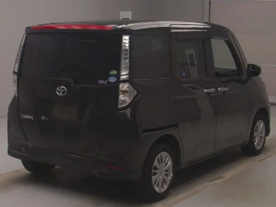 TOYOTA TANK