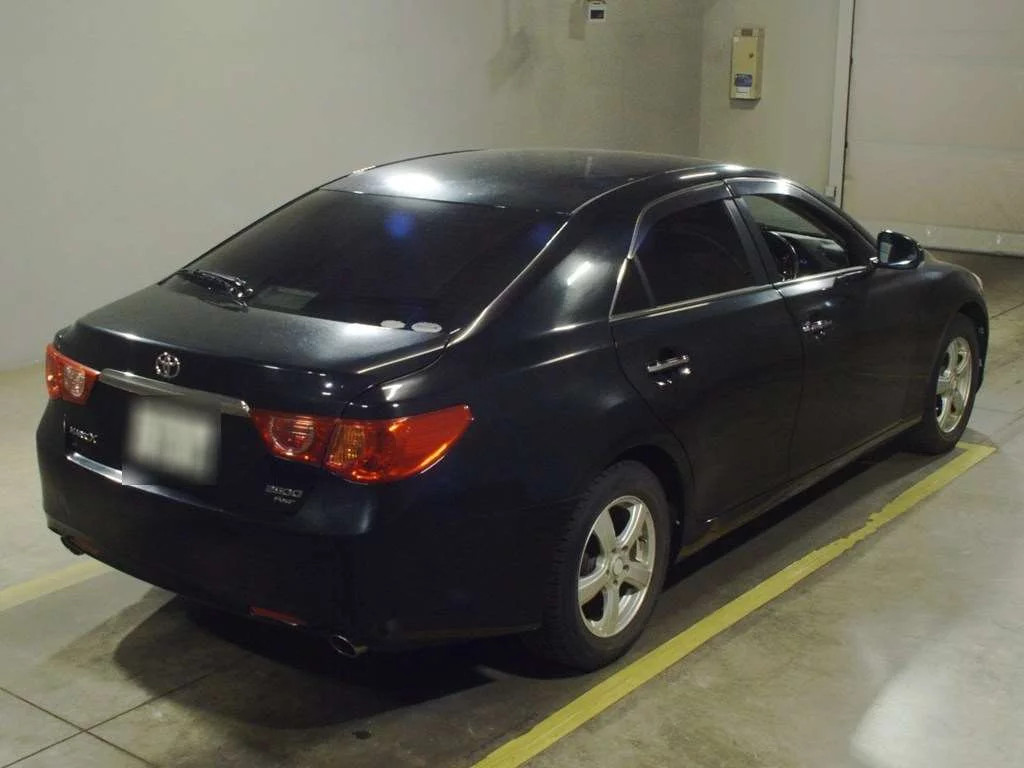 Toyota Mark X  с аукциона в Японии