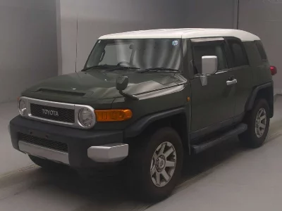 TOYOTA FJ CRUISER