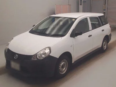 Nissan AD