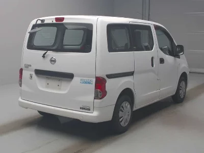 Nissan NV200 VANETTE VAN