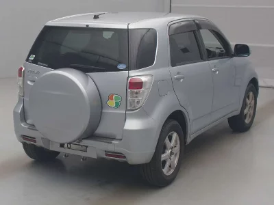 TOYOTA RUSH
