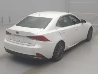 Lexus IS300h