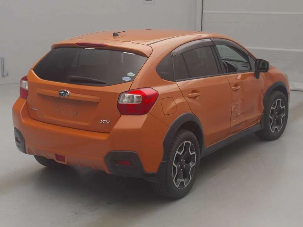 Subaru XV  с аукциона в Японии