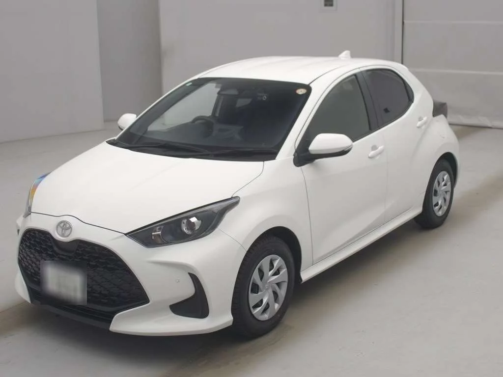 Toyota Yaris  с аукциона в Японии