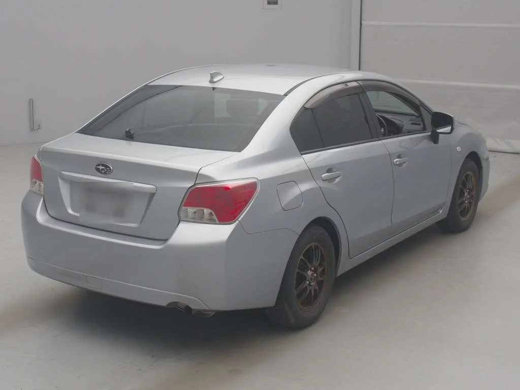 Subaru Impreza  с аукциона в Японии