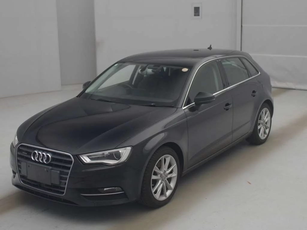 Audi A3  с аукциона в Японии