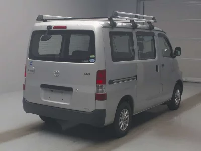 TOYOTA LITE ACE VAN