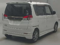 Цена авто Mitsubishi  с аукционов Японии, номер кузова MB15S, пробег 100 000, оценка 7