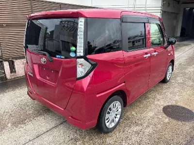 TOYOTA TANK