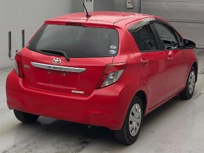 TOYOTA VITZ