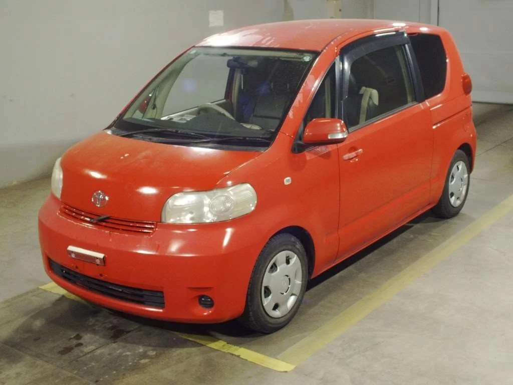 Toyota Porte  с аукциона в Японии