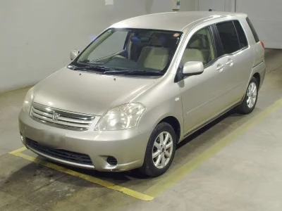TOYOTA RAUM