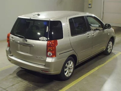 TOYOTA RAUM