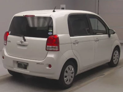 TOYOTA PORTE