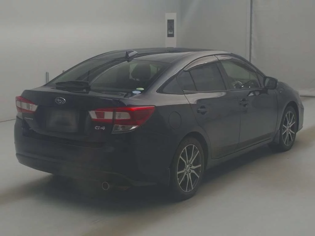 Subaru Impreza  с аукциона в Японии