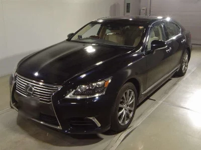 Lexus LS600h