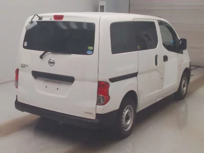 Nissan NV200 VANETTE VAN