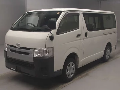 TOYOTA REGIUS VAN