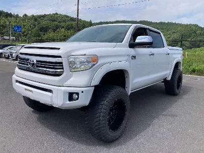 TOYOTA TUNDRA