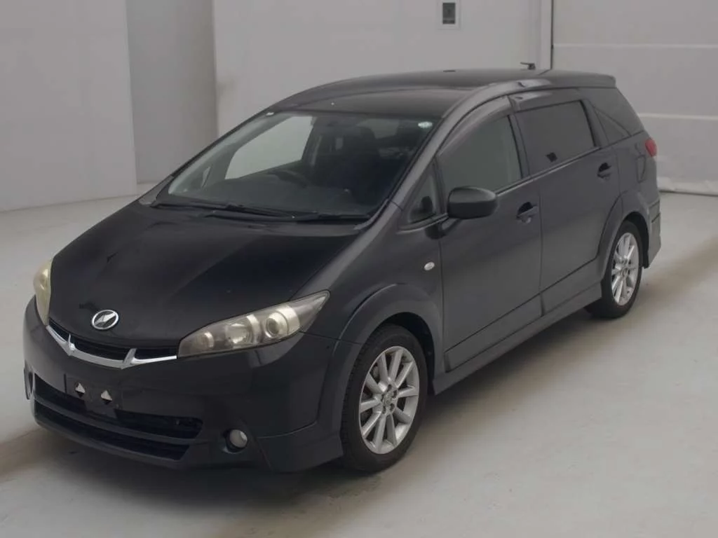 Toyota Wish  с аукциона в Японии