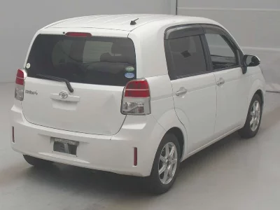 TOYOTA SPADE
