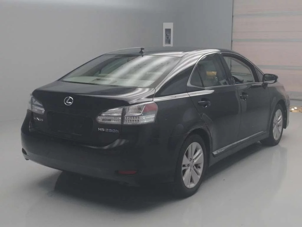Lexus HS250h  с аукциона в Японии