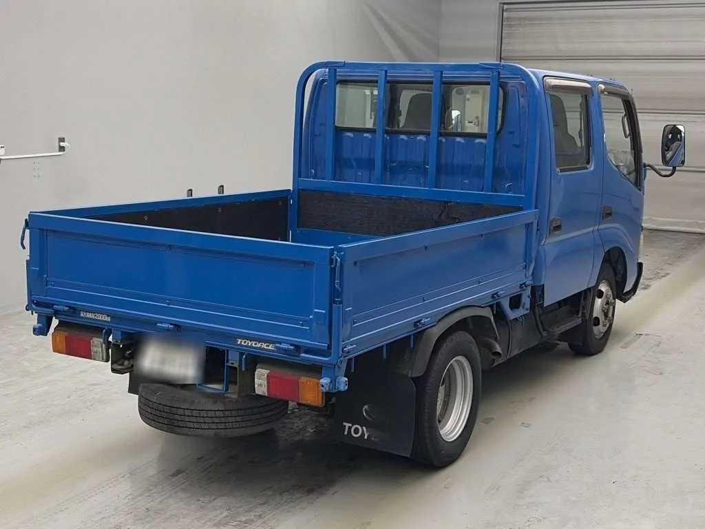 Toyota ToyoAce  с аукциона в Японии