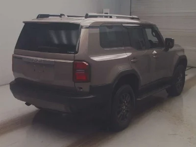 TOYOTA LAND CRUISER 250