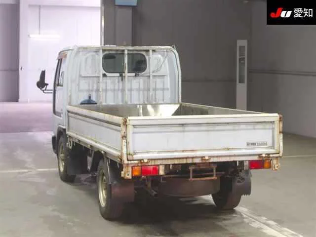 Nissan Atlas  с аукциона в Японии