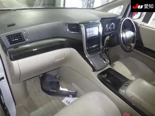 Toyota Vellfire  с аукциона в Японии