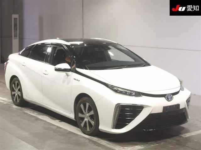 Toyota Mirai  с аукциона в Японии