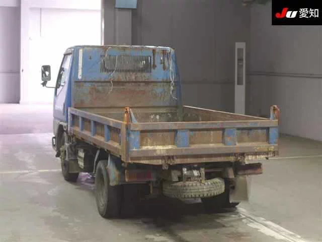 Mitsubishi Fuso Canter  с аукциона в Японии