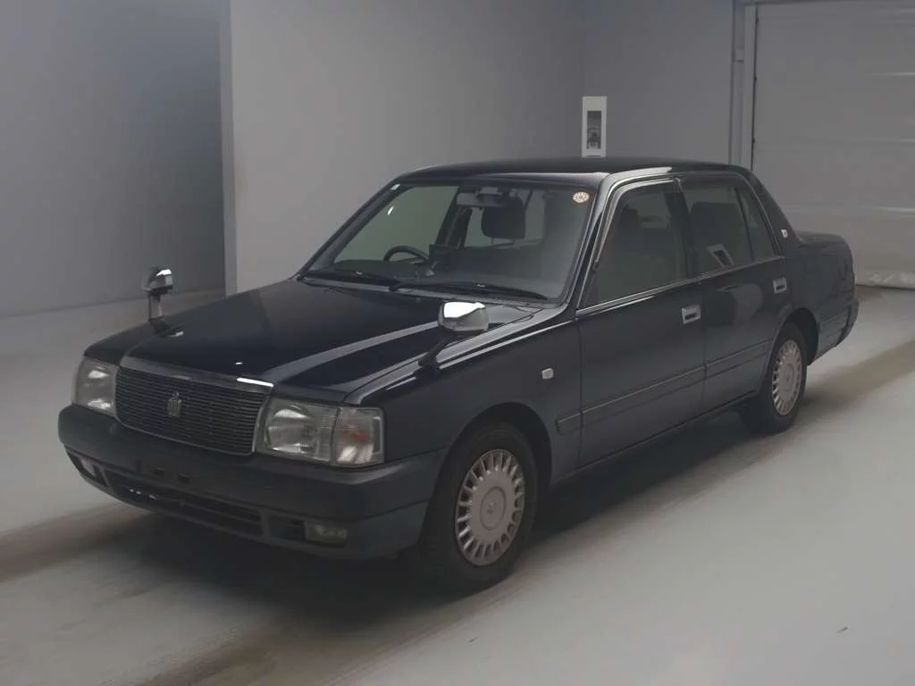 Toyota Comfort  с аукциона в Японии