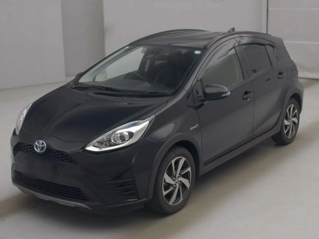 Toyota Aqua  с аукциона в Японии