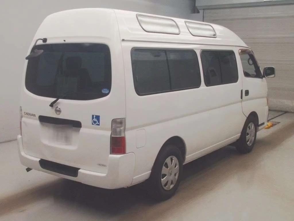 Nissan Caravan  с аукциона в Японии