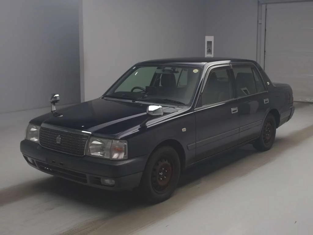 Toyota Comfort  с аукциона в Японии