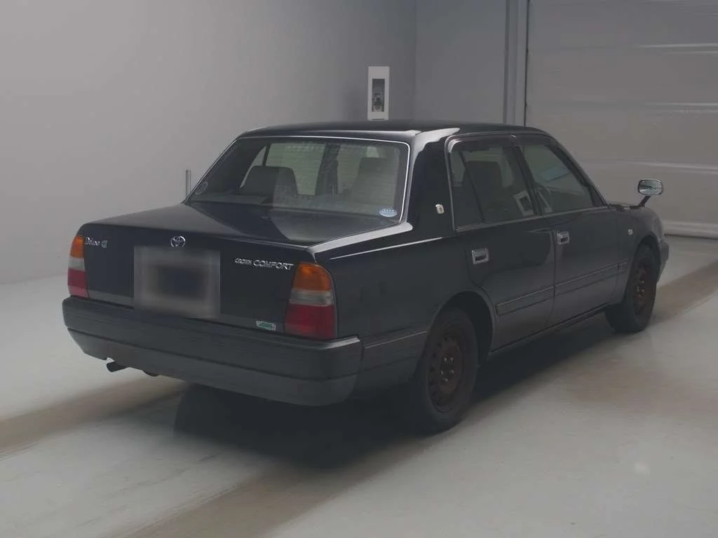 Toyota Comfort  с аукциона в Японии